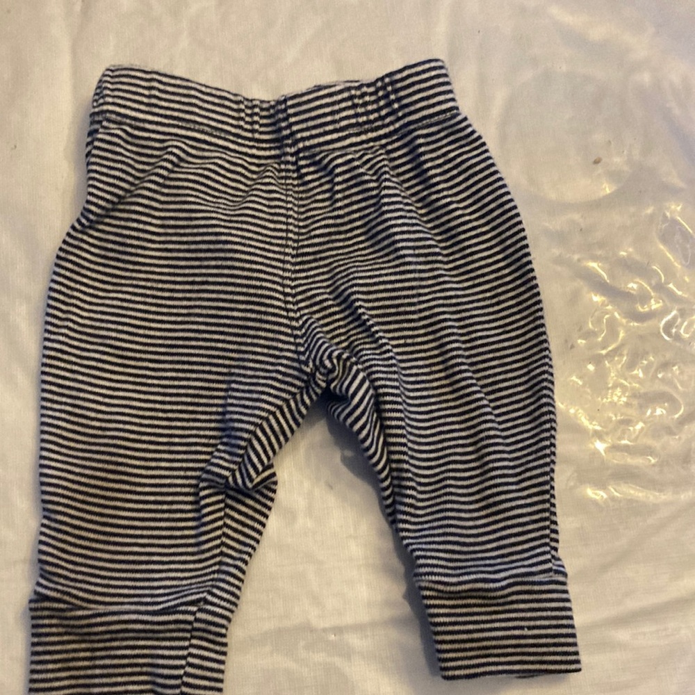Carter’s pumpkin Butt pants